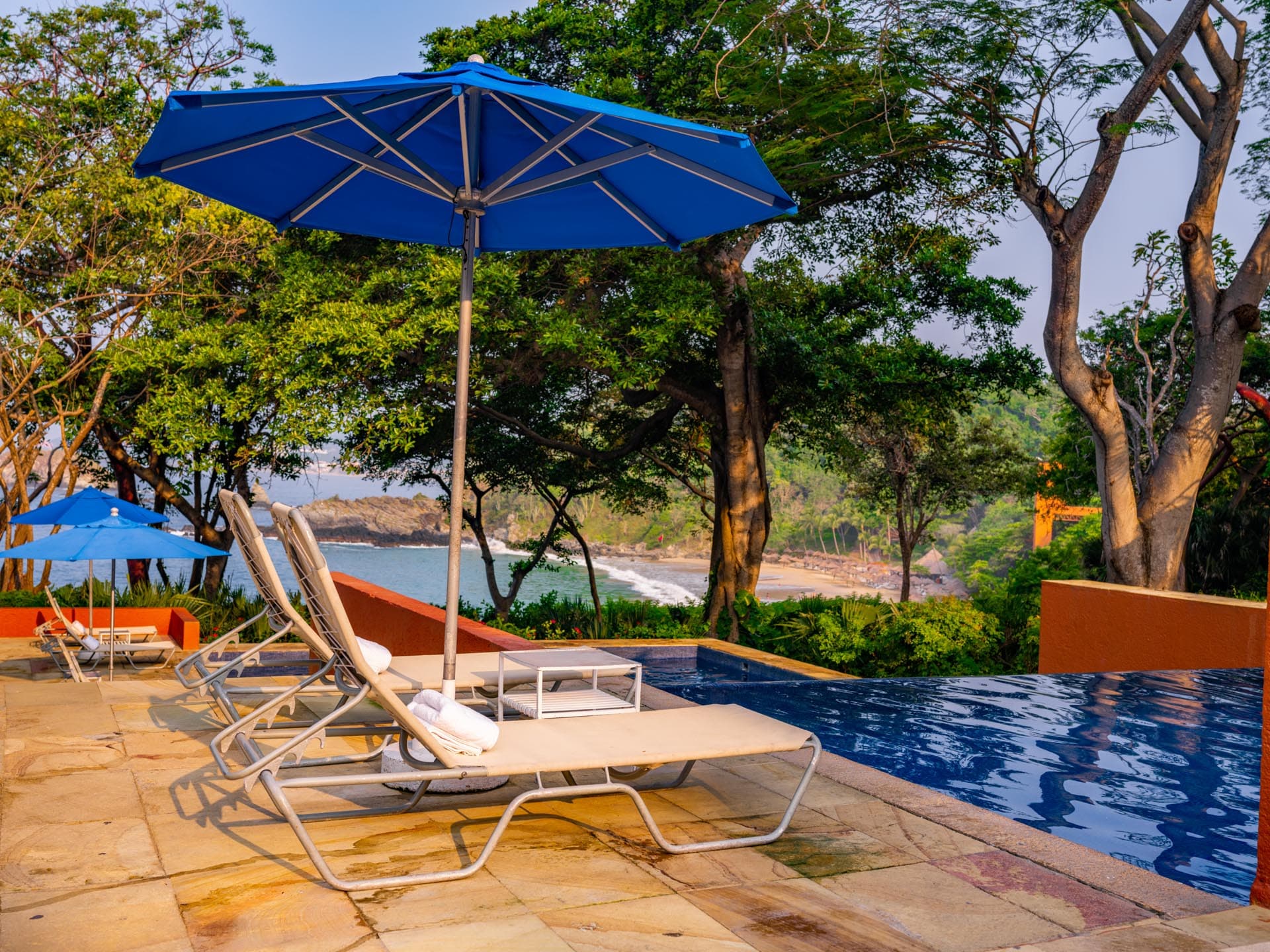 Las Brisas Ixtapa Location