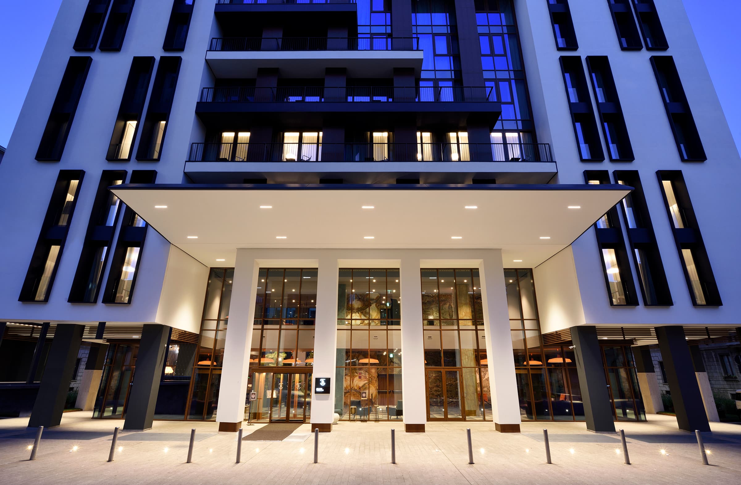 Milano Verticale UNA Esperienze