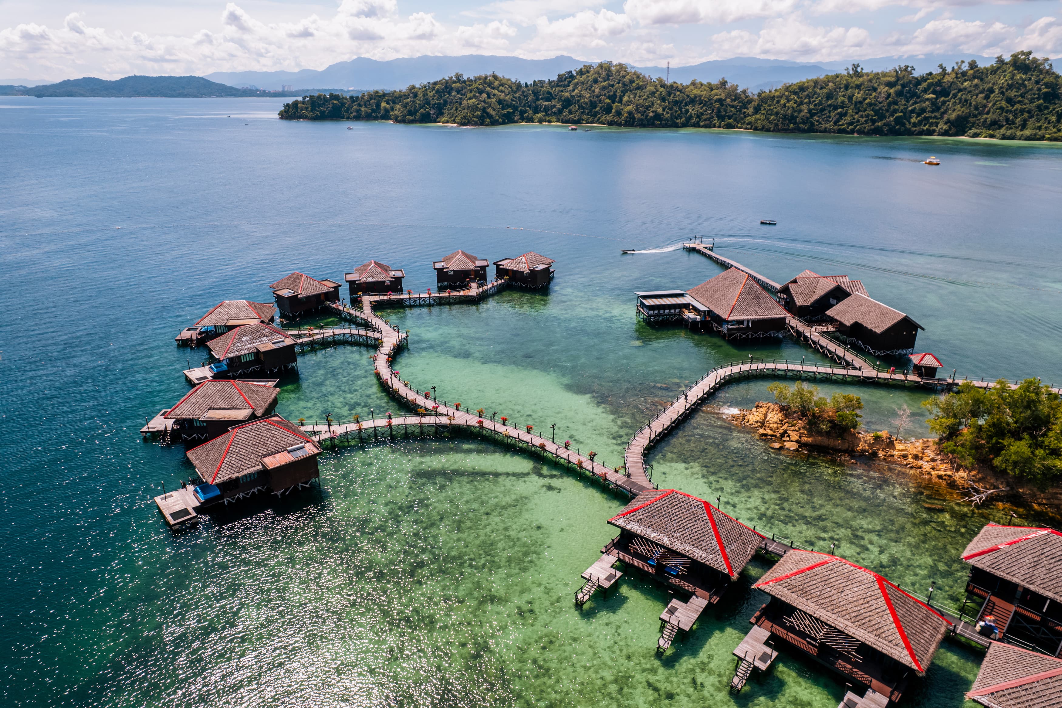 Gayana Marine Resort Location