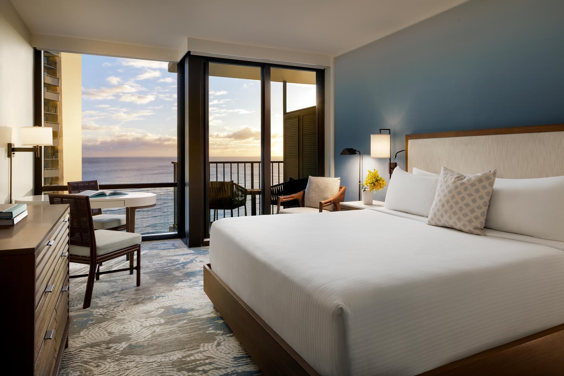 Halepuna Waikiki by Halekulani Accommodations