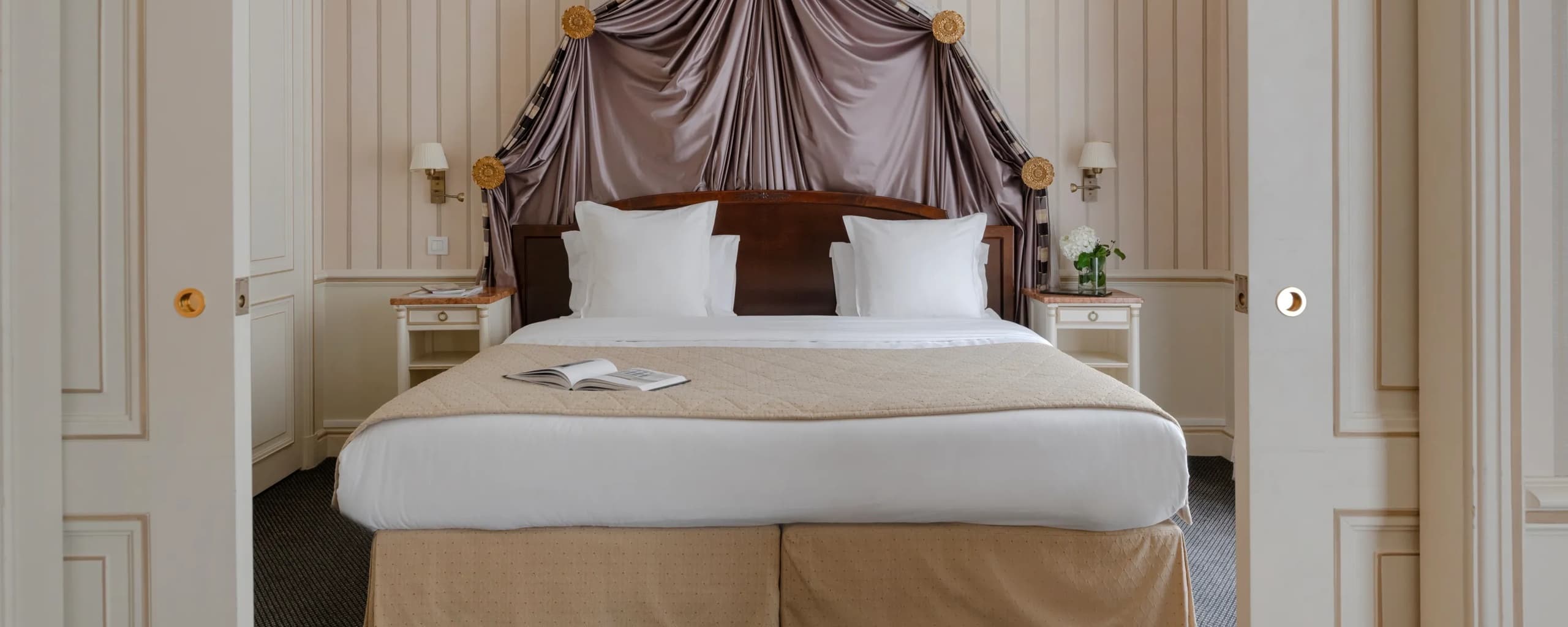 Hotel Napoleon Paris Accommodations