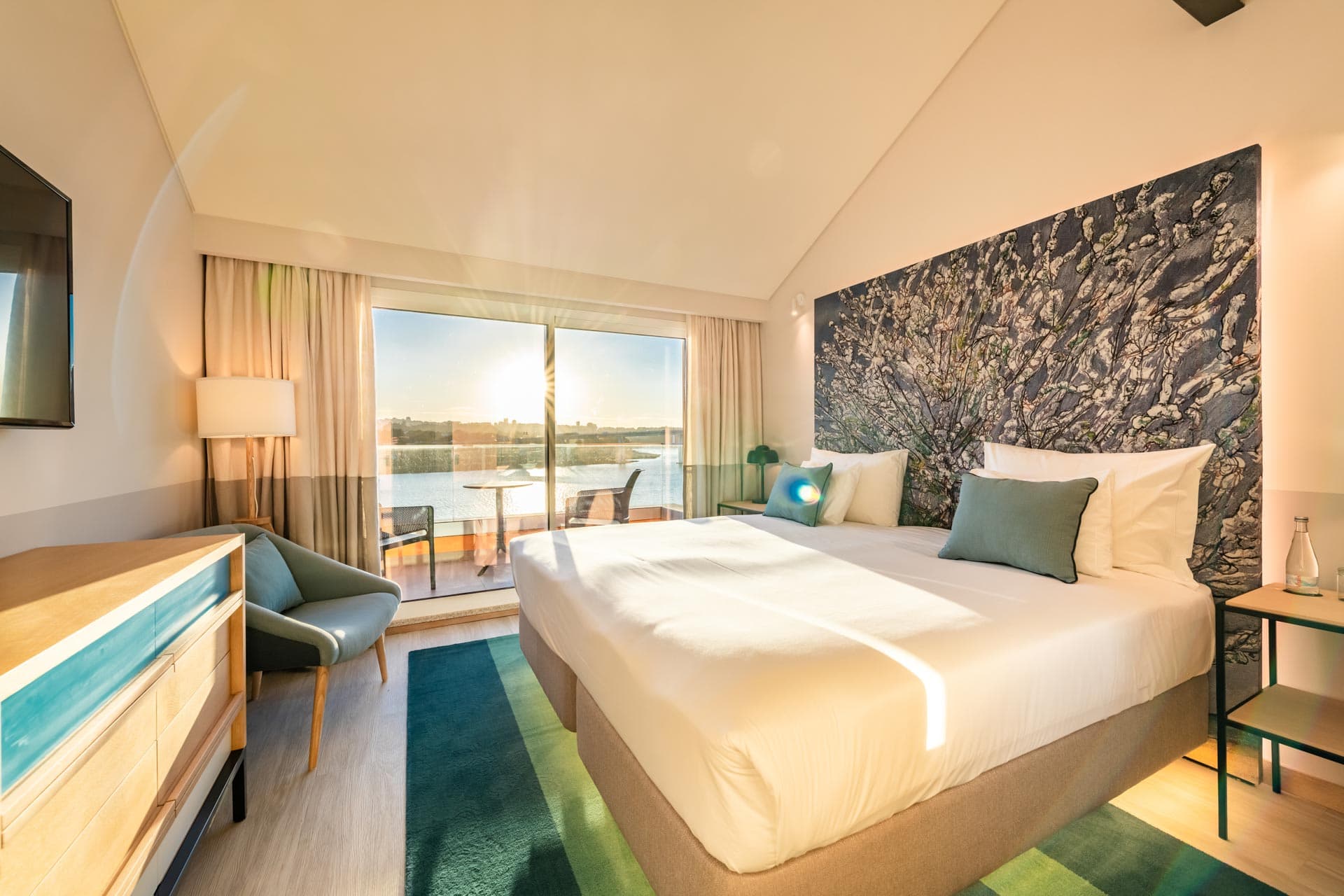 Pestana Douro Riverside Porto Premium Hotel Accommodations