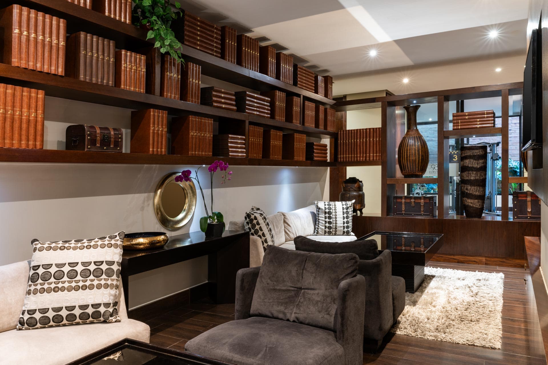 93 Luxury Suites & Residences Overview