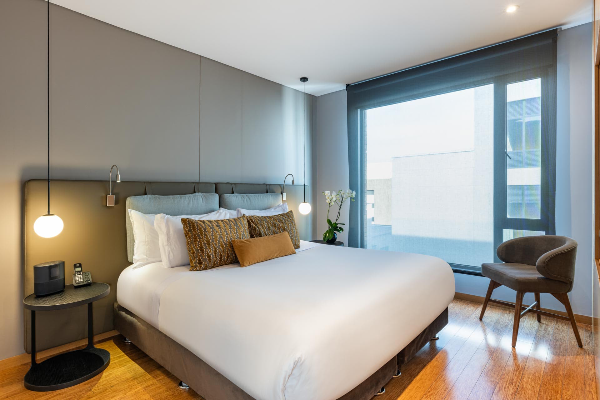 93 Luxury Suites & Residences Dining